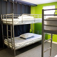 ユースホステル